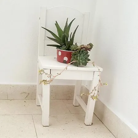 Split View 2 Bedrooms Luxury 90 M2 * 克利斯