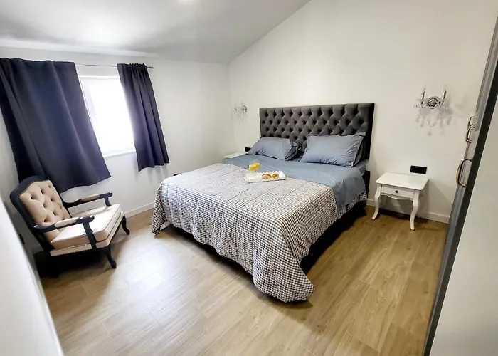 Split View 2 Bedrooms Luxury 90 M2