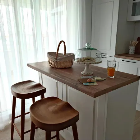 Split View 2 Bedrooms Luxury 90 M2 * Klis