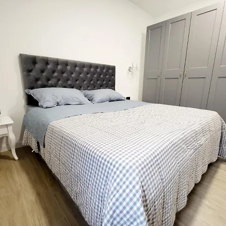 Split View 2 Bedrooms Luxury 90 M2 *