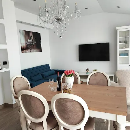 Апартаменты Split View 2 Bedrooms Luxury 90 M2 *