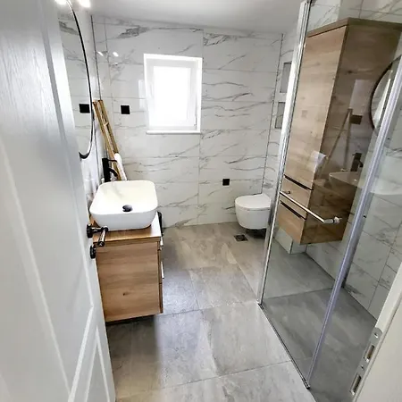 Split View 2 Bedrooms Luxury 90 M2 Klis