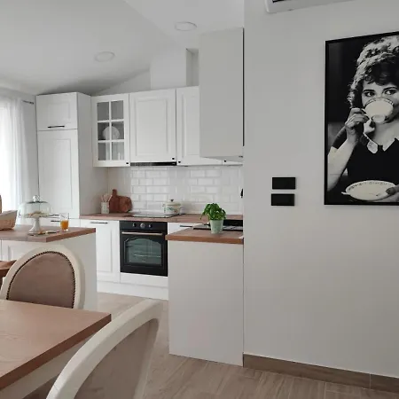 Split View 2 Bedrooms Luxury 90 M2 Διαμέρισμα Klis