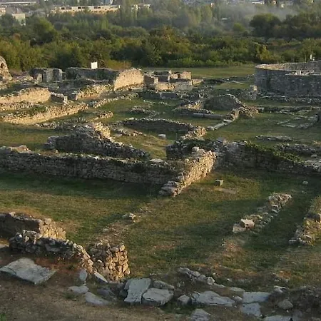 Split View 2 Bedrooms Luxury 90 M2 Apartman *