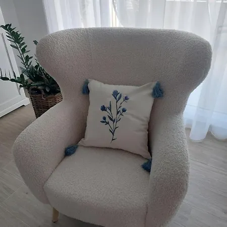 Split View 2 Bedrooms Luxury 90 M2 Klis