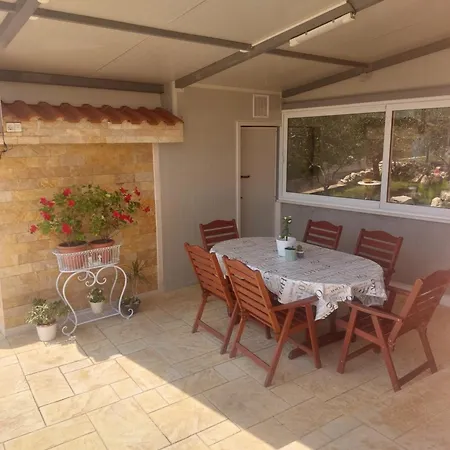 Split View 2 Bedrooms Luxury 90 M2