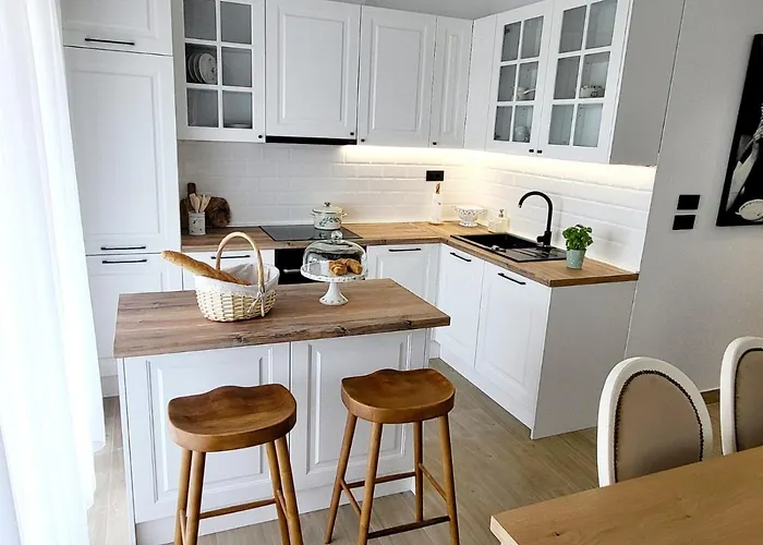 Split View 2 Bedrooms Luxury 90 M2 Klis
