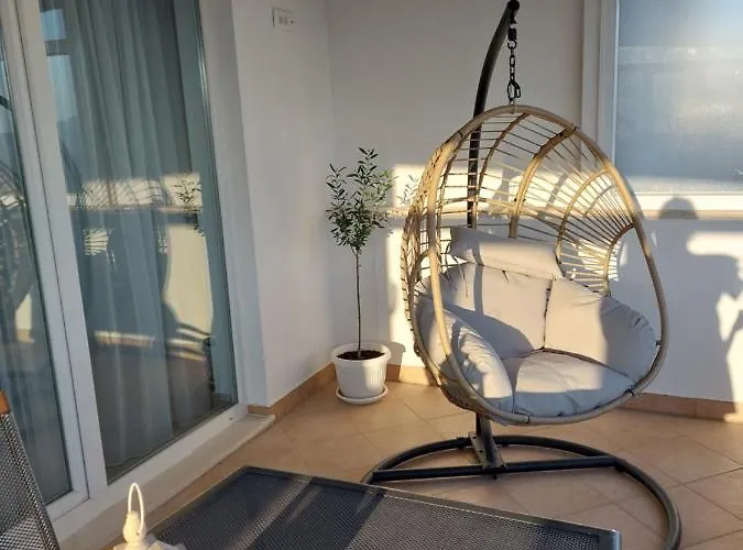 Split View 2 Bedrooms Luxury 90 M2 * Klis
